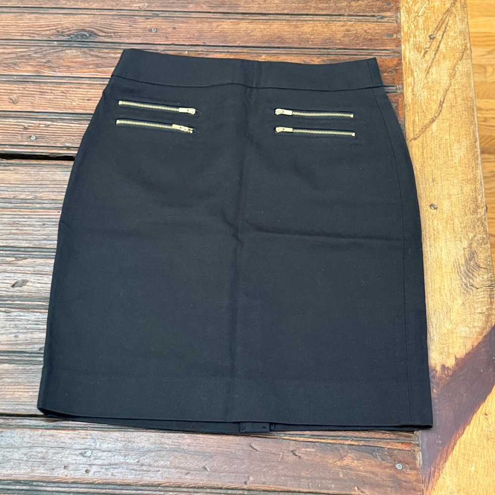 Banana Republic Womens Black Pencil Skirt Gold Zipper Detail Size 4 Office